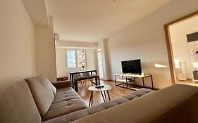 Sara'S Apartment Cozy And Close To Center With Private Parking